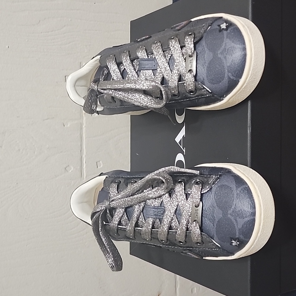 womens leather Coach casual sneakers - Picture 1 of 4